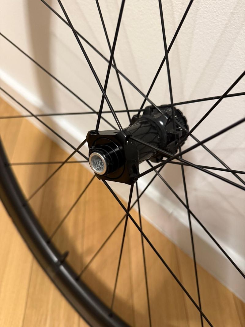 Brugt Fulcrum wind 42DB Wheelset 2025 bike — billede 6 af 10