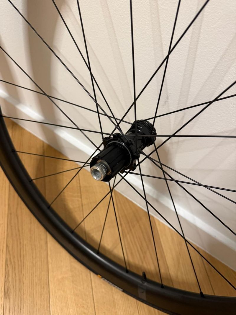 Brugt Fulcrum wind 42DB Wheelset 2025 bike — billede 8 af 10