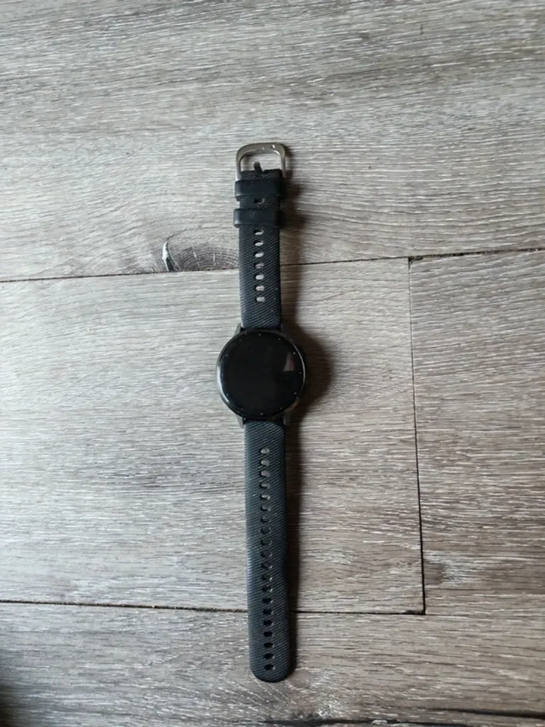 Garmin Venu 3 S bike d'occasion — image 1 sur 4
