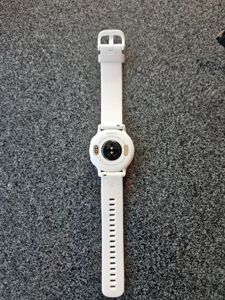 Garmin Vivoactive 5 bike d'occasion — image 3 sur 3