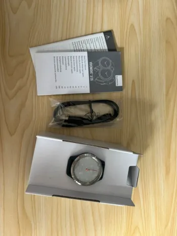 Garmin Vivomove 3S bike d'occasion — image 3 sur 5