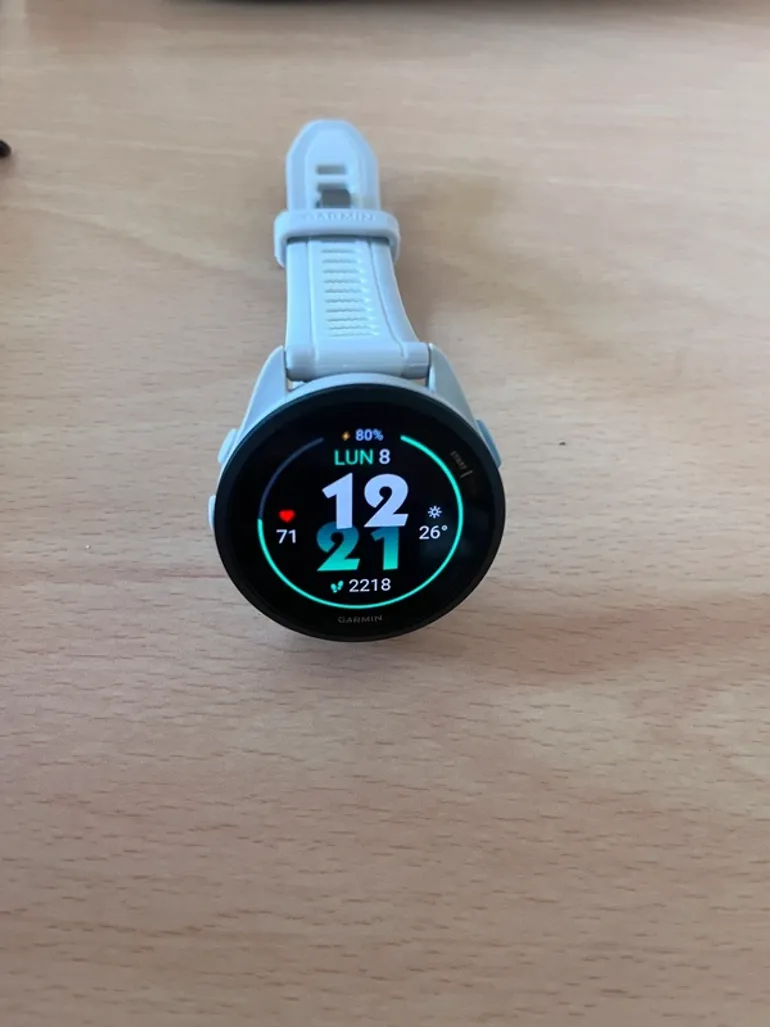 Garmin Forerunner 165 Music bike d'occasion — image 3 sur 4