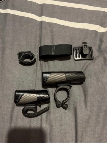 Used Sigma buster 1100+400 Light Set Cycling Accessories