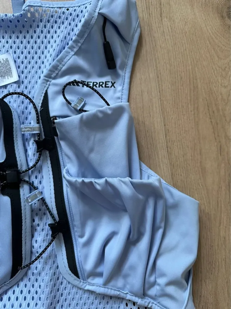 Used Adidas Terrex Trail Running Weste bike — image 3 of 8