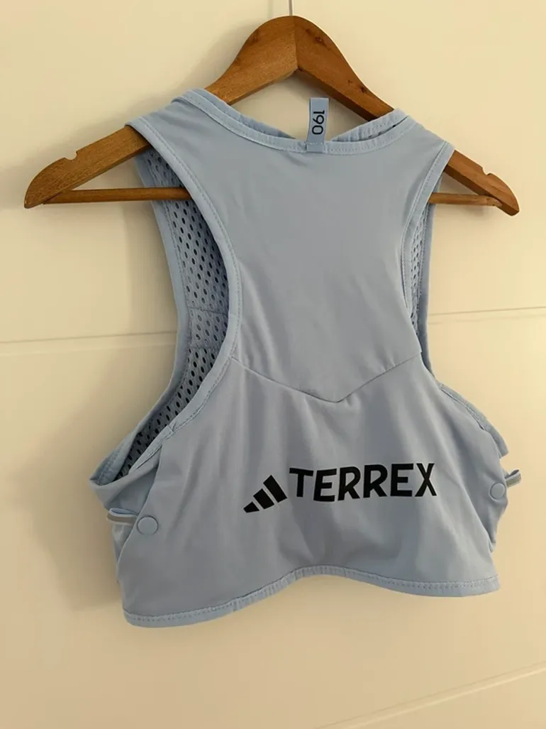 Used Adidas Terrex Trail Running Weste bike — image 8 of 8