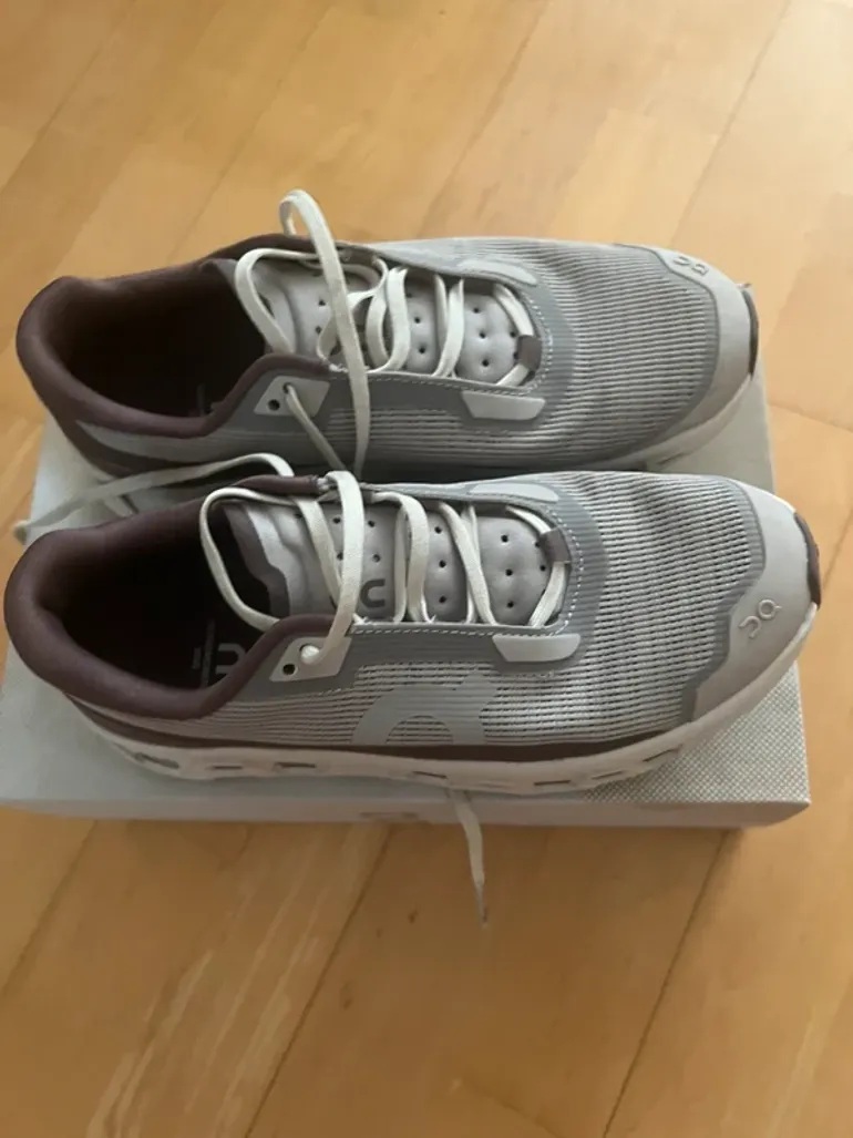Gebrauchtes On Running Cloudmonster bike — Bild 2 von 4