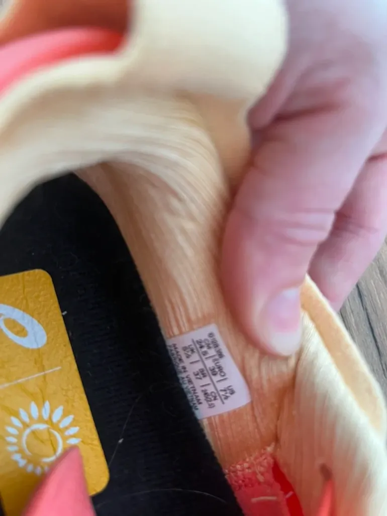 Tweedehands Asics Nimbus Gel 25 bike — afbeelding 5 van 6