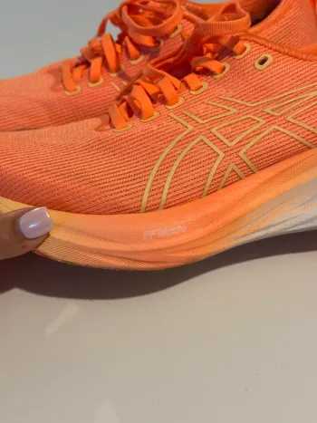Brugt Asics Gel SAIUN 3 bike — billede 4 af 7