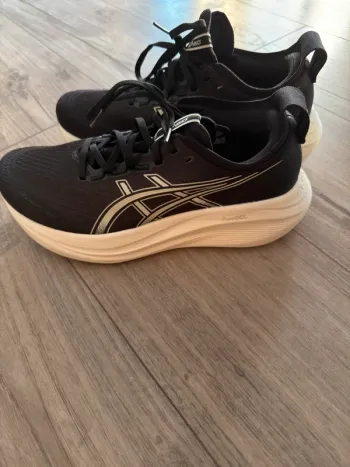 Brugt Asics Gel Nimbus 27 bike — billede 2 af 12