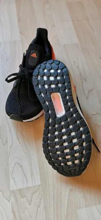 Brugt Adidas Ultraboost bike — billede 2 af 4