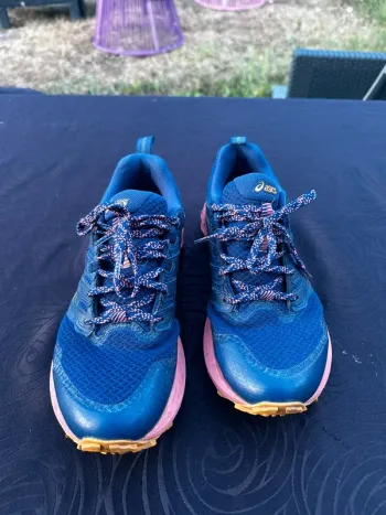 Asics FlyteFoam Gel Trabuco Terra bike d'occasion — image 2 sur 6