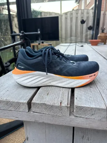 Brugt Saucony Triumph 22 bike — billede 7 af 9