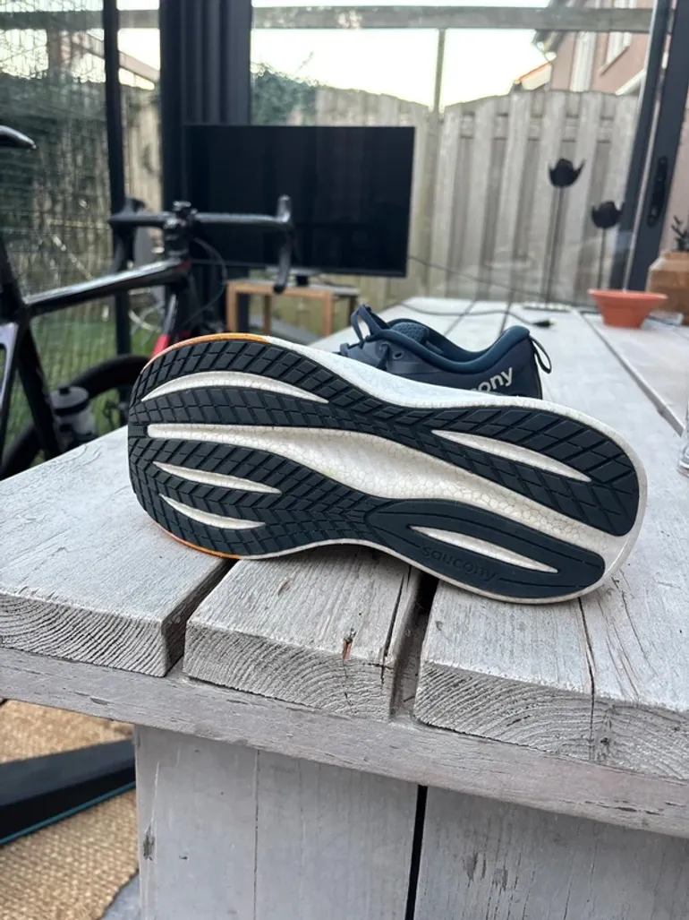 Brugt Saucony Triumph 22 bike — billede 3 af 9
