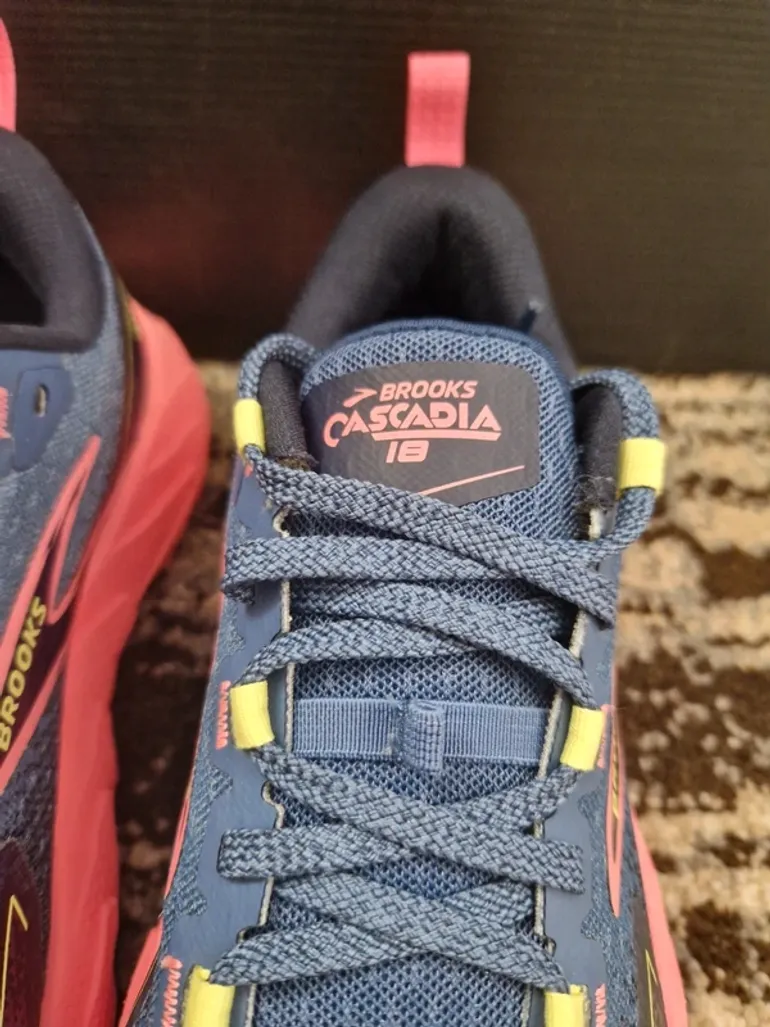Brooks Cascadia bike d'occasion — image 4 sur 12