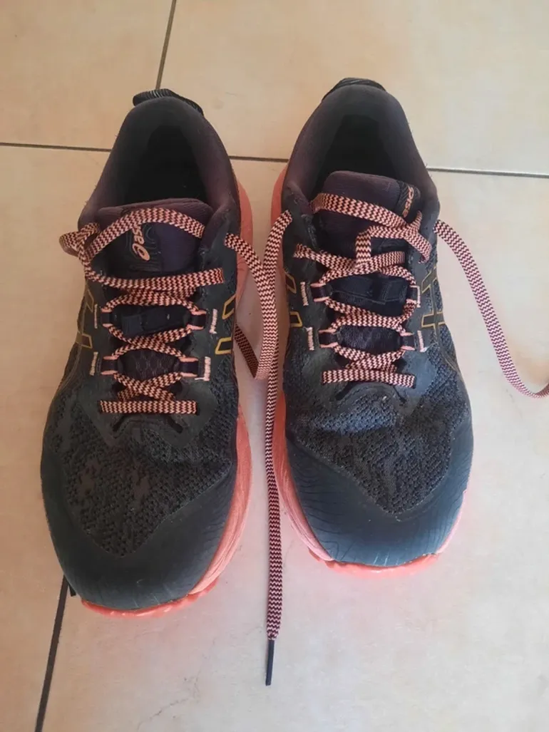Gebrauchtes Asics Trail bike — Bild 5 von 5