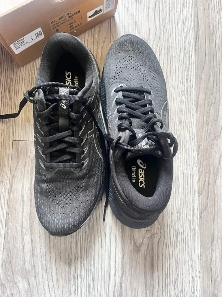 Tweedehands Asics GEL-SAIUN 2 bike — afbeelding 2 van 11