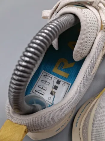 Gebrauchtes New Balance Pegasus React Trail 4 bike — Bild 7 von 8