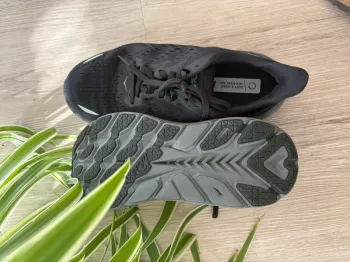 Hoka Clifton 8 bike usato — immagine 4 di 6