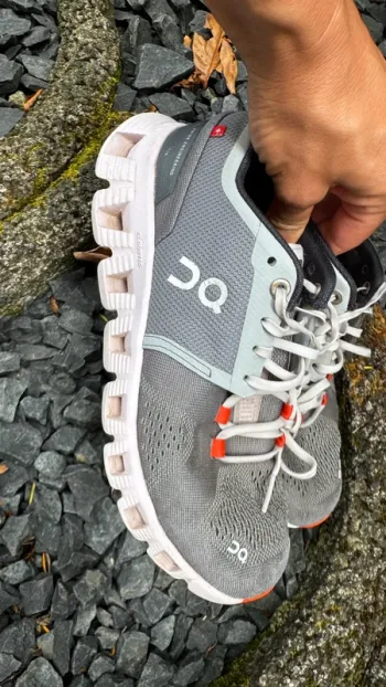 Tweedehands On Running Schuhe Größe 37 bike — afbeelding 5 van 11