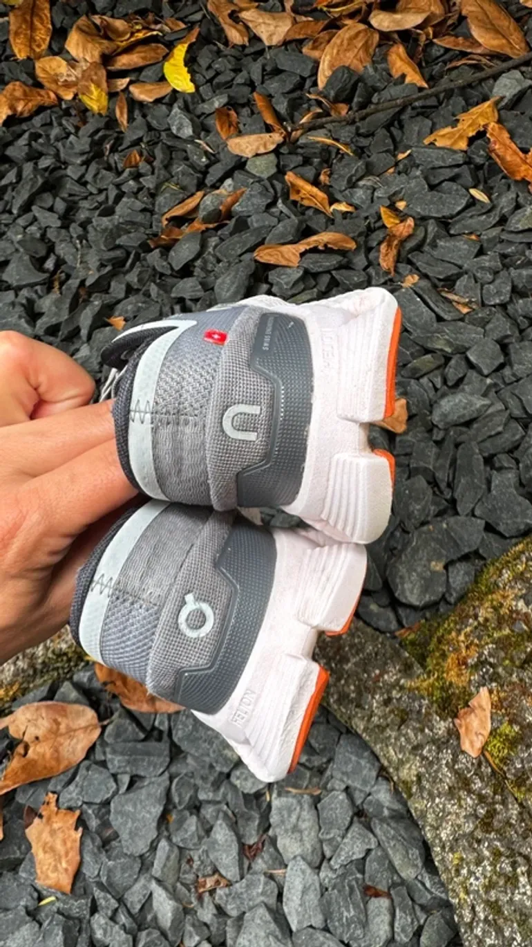 Tweedehands On Running Schuhe Größe 37 bike — afbeelding 3 van 11