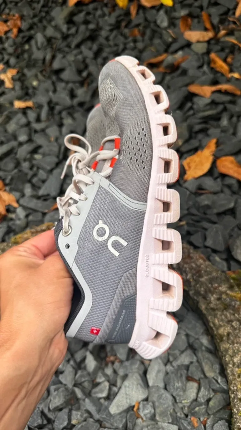 Tweedehands On Running Schuhe Größe 37 bike — afbeelding 7 van 11