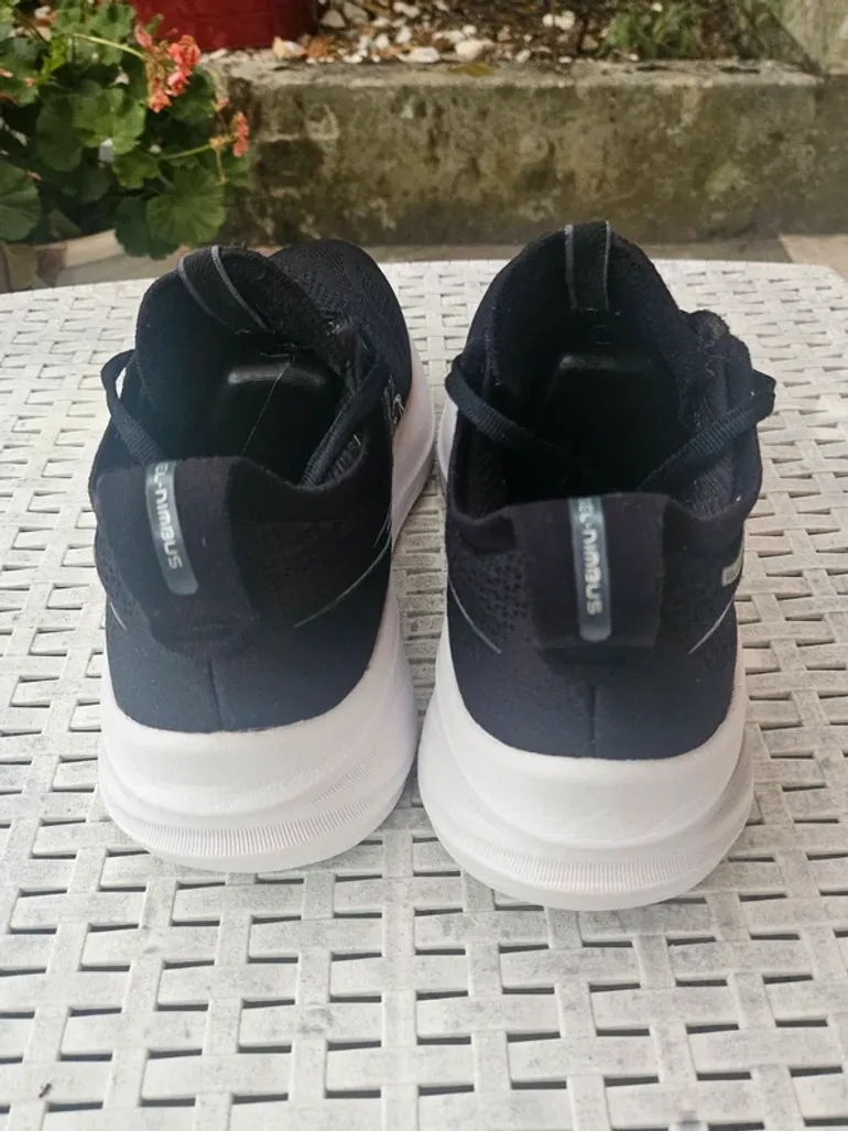 Używany Asics Gel Nimbus 26 bike — zdjęcie 4 z 7