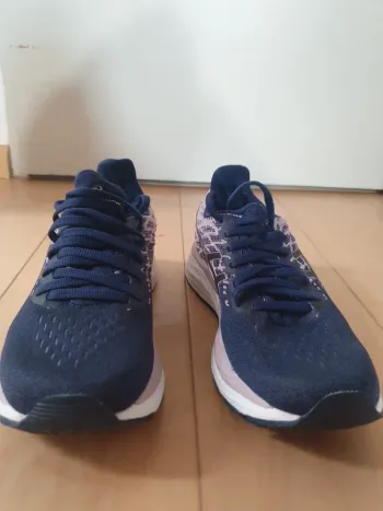 Tweedehands Asics Gel Cumulus 21 bike — afbeelding 2 van 6