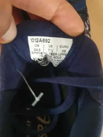 Tweedehands Asics Gel Cumulus 21 bike — afbeelding 3 van 6