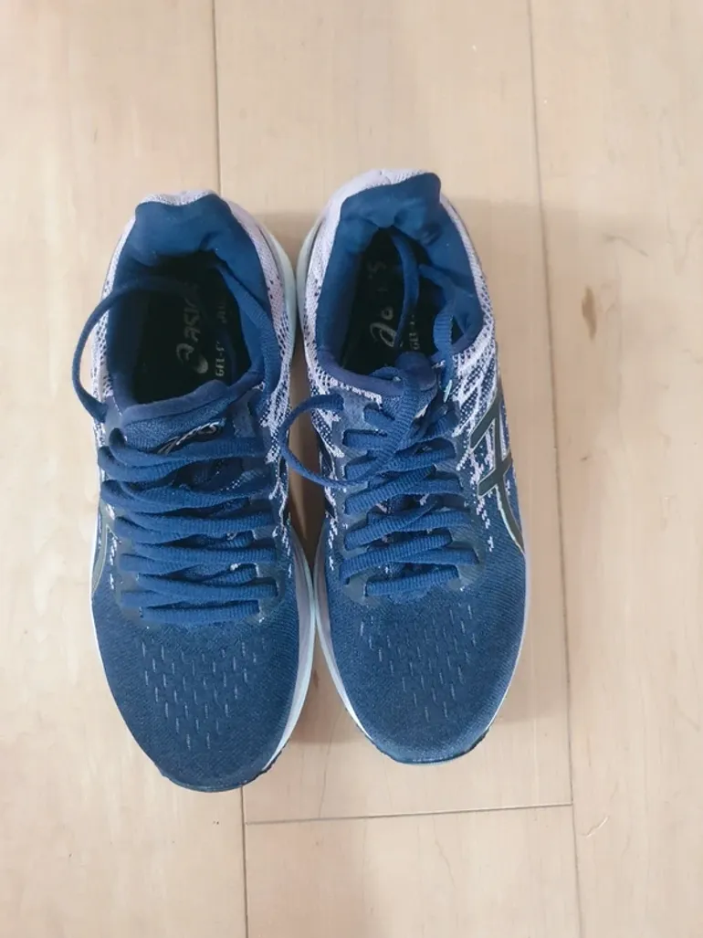Tweedehands Asics Gel Cumulus 21 bike — afbeelding 4 van 6