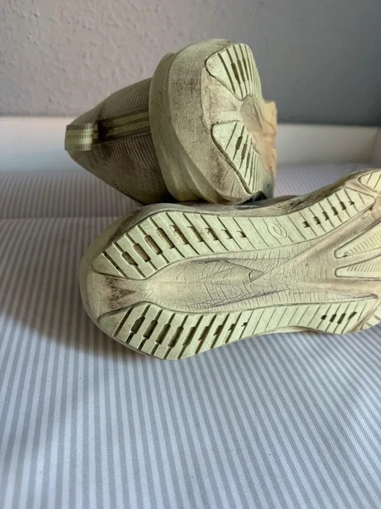 Gebrauchtes Asics Novablast 5 2026 bike — Bild 8 von 8