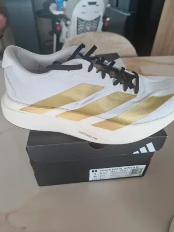 Adidas adizero evo SL bike usato — immagine 3 di 8