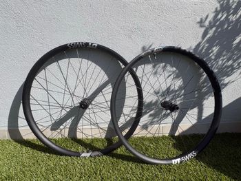 Used Dt Swiss HXC 1501 SPLINE ONE Carbon Wheelset 2025 bike — image 9 of 9