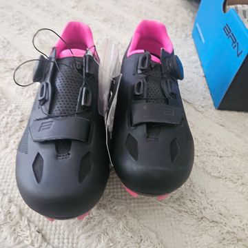 Brugt BRN Scarpe nuove Cycling Shoes