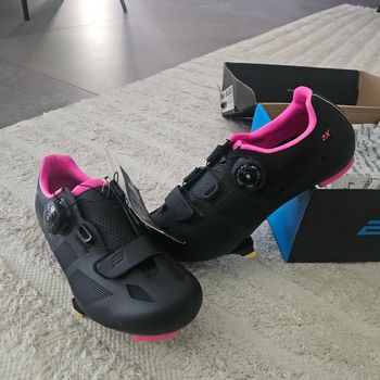 BRN Scarpe nuove bike d'occasion — image 2 sur 5