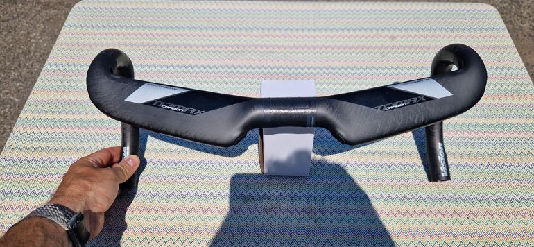 Used Vision Trimax Carbon Aero 40cm 2024 bike — image 1 of 11
