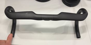 Tweedehands Cervelo HB13 Carbon Aero Handlebar 2025 bike