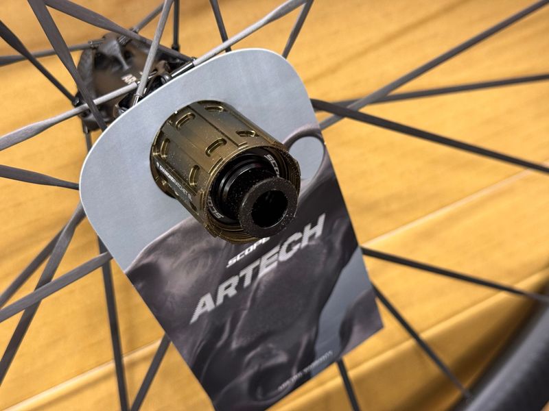 Brugt Scope Artech 4 Wheelset 45mm Carbon 2026 bike — billede 5 af 6