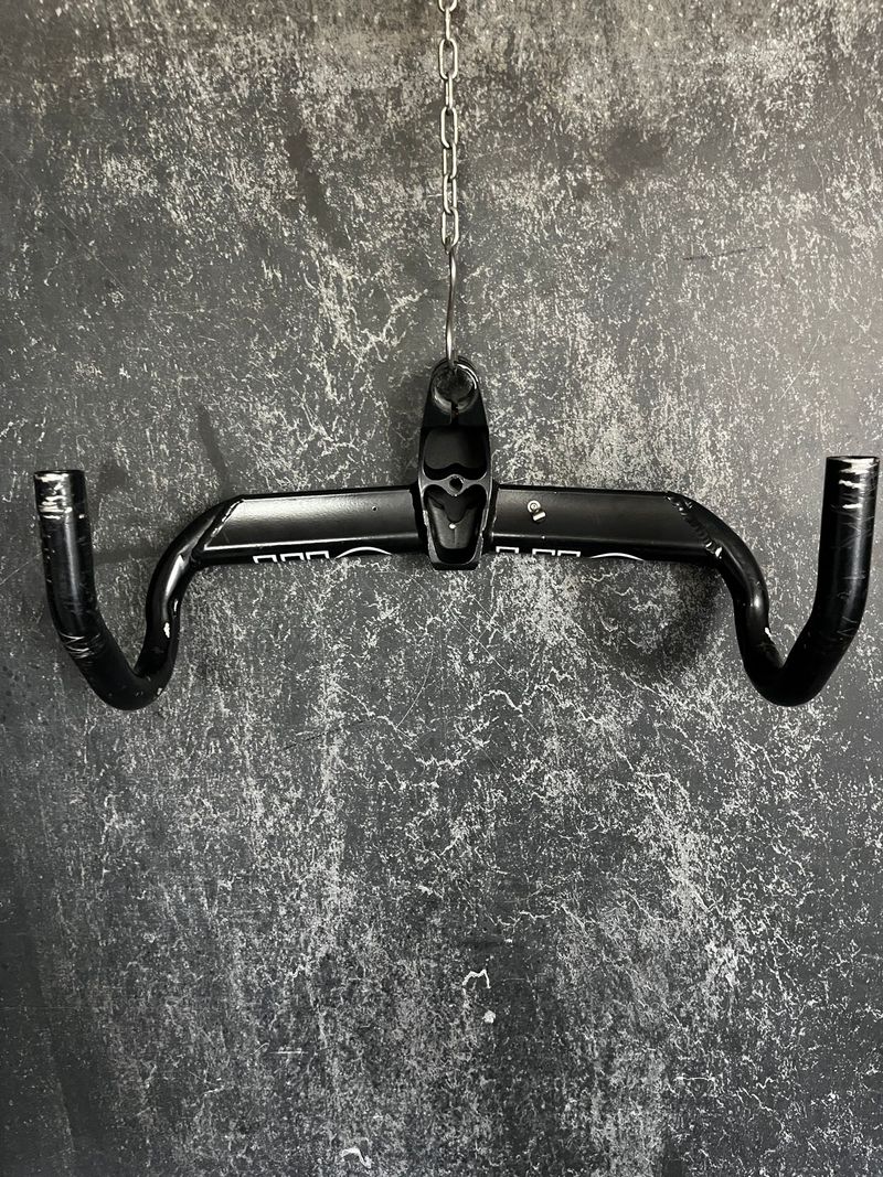 Tweedehands Cinelli Manubrio 2011 bike — afbeelding 4 van 7