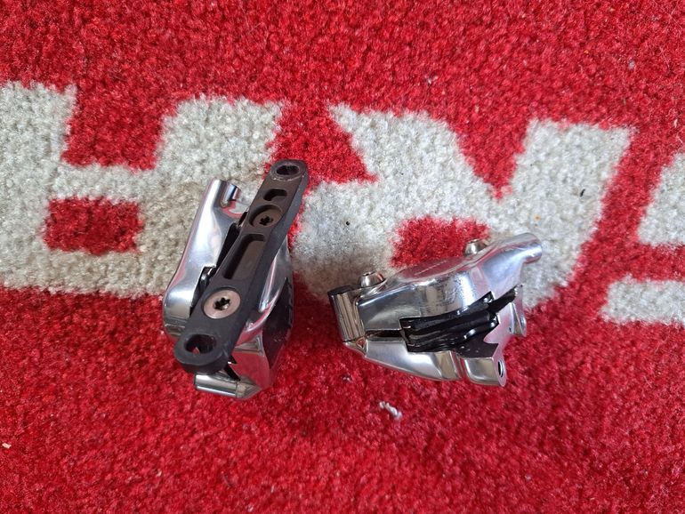 Sram RED Hydraulic Disc Brake Calipers 2023 bike d'occasion — image 2 sur 3