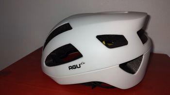 Used AGU Vigarous MIPS bike — image 4 of 5
