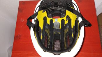 Used AGU Vigarous MIPS bike — image 2 of 5