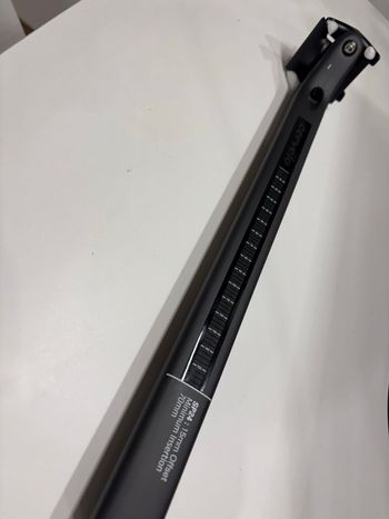 Cervelo SP24 Carbon Seatpost 2025 bike d'occasion — image 2 sur 4