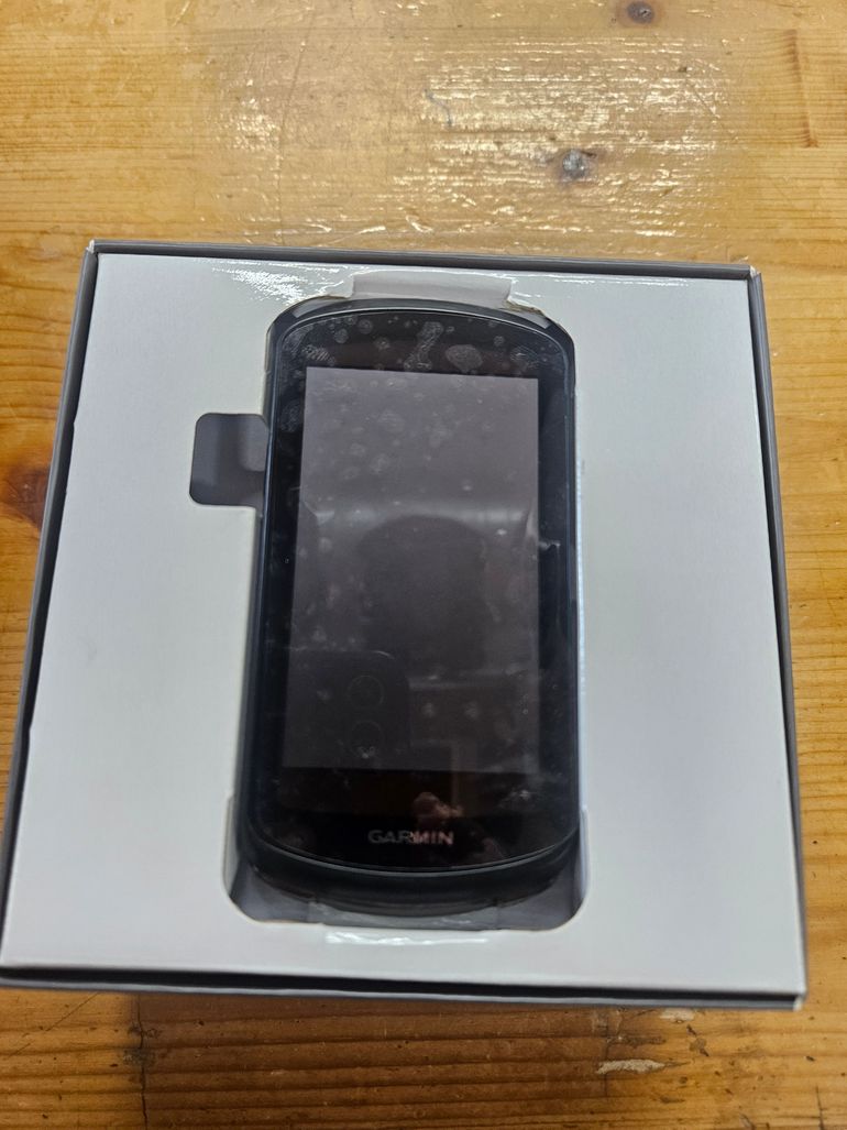 Garmin Edge 1040 Solar GPS Bike Computer bike d'occasion — image 2 sur 4