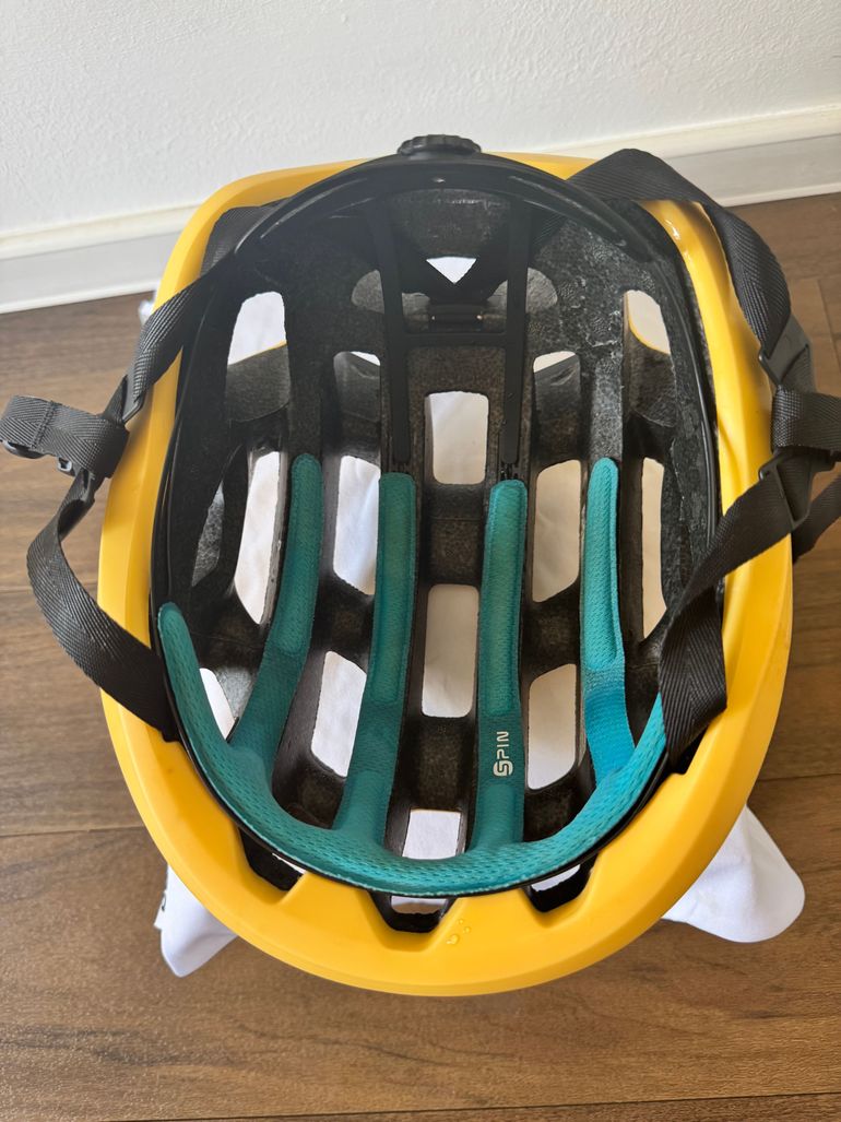 Used POC Ventral Air SPIN Road Cycling Helmet M 54–59 cm 2024 bike — image 3 of 5