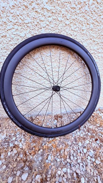 Tweedehands Syncros Capital 1.0 S 40mm 2025 bike — afbeelding 2 van 6