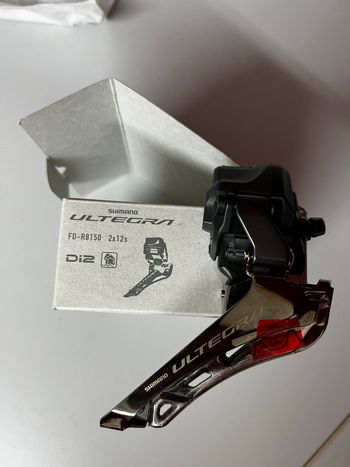 Used Shimano Ultegra Di2 FD-R8150 2026 bike