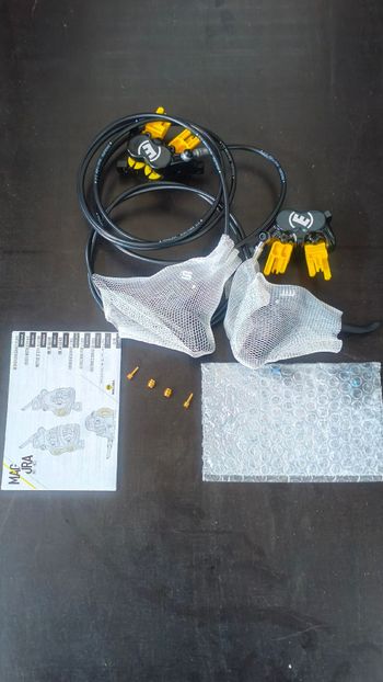 Magura MT5 4-Piston Brake Lever bike d'occasion — image 2 sur 11