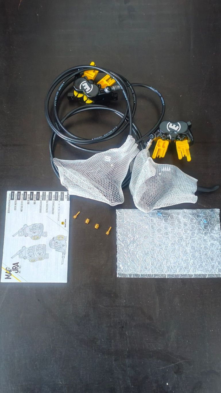 Magura MT5 4-Piston Brake Lever bike d'occasion — image 2 sur 11