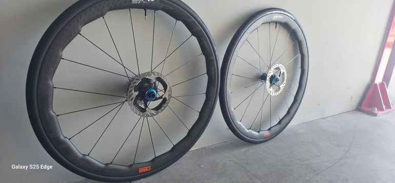 Used Zipp 353 NSW Tubeless Disc-brake Wheelset 2026 bike — image 5 of 9