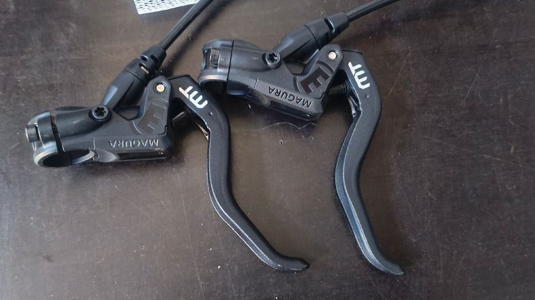 Magura MT4 Lever Set bike d'occasion — image 4 sur 7